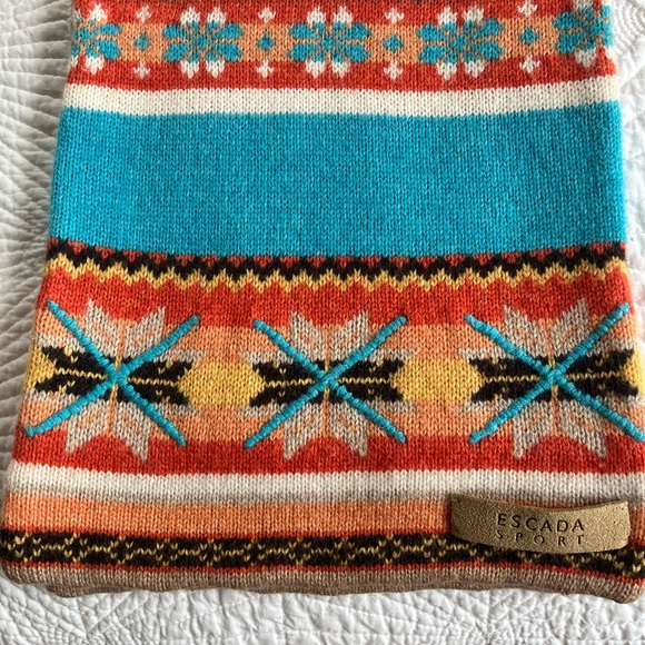 Escada sport, winter scarf, camel, sporty yet sophisticated, like new - Picture 5 of 6